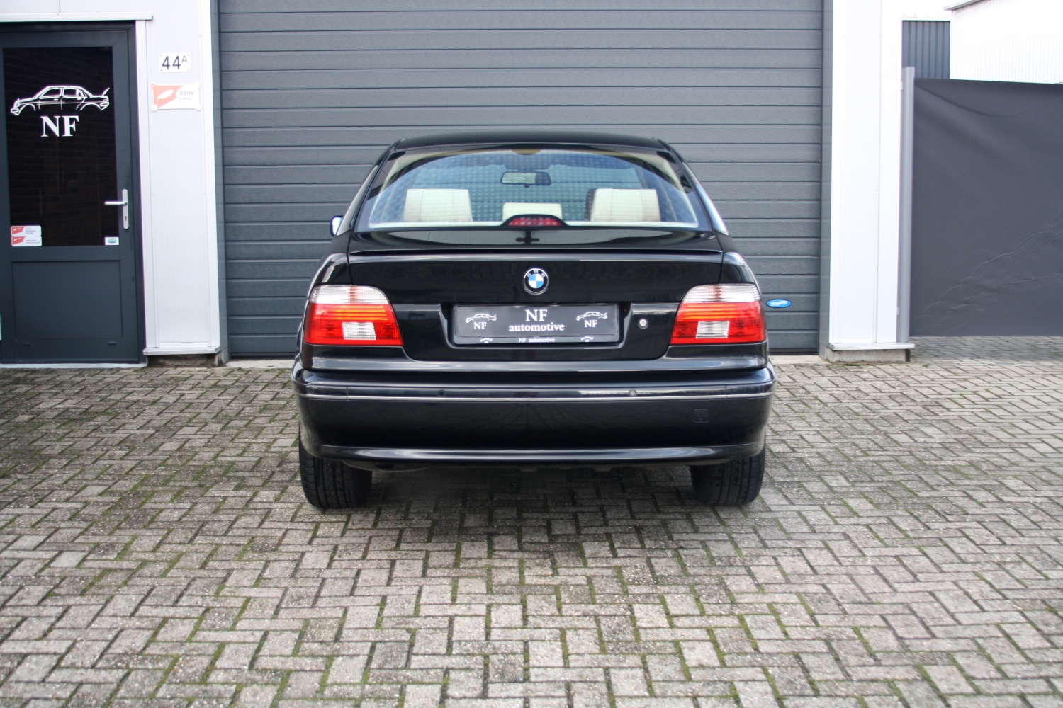 BMW-320CI-E46-2000-248.JPG