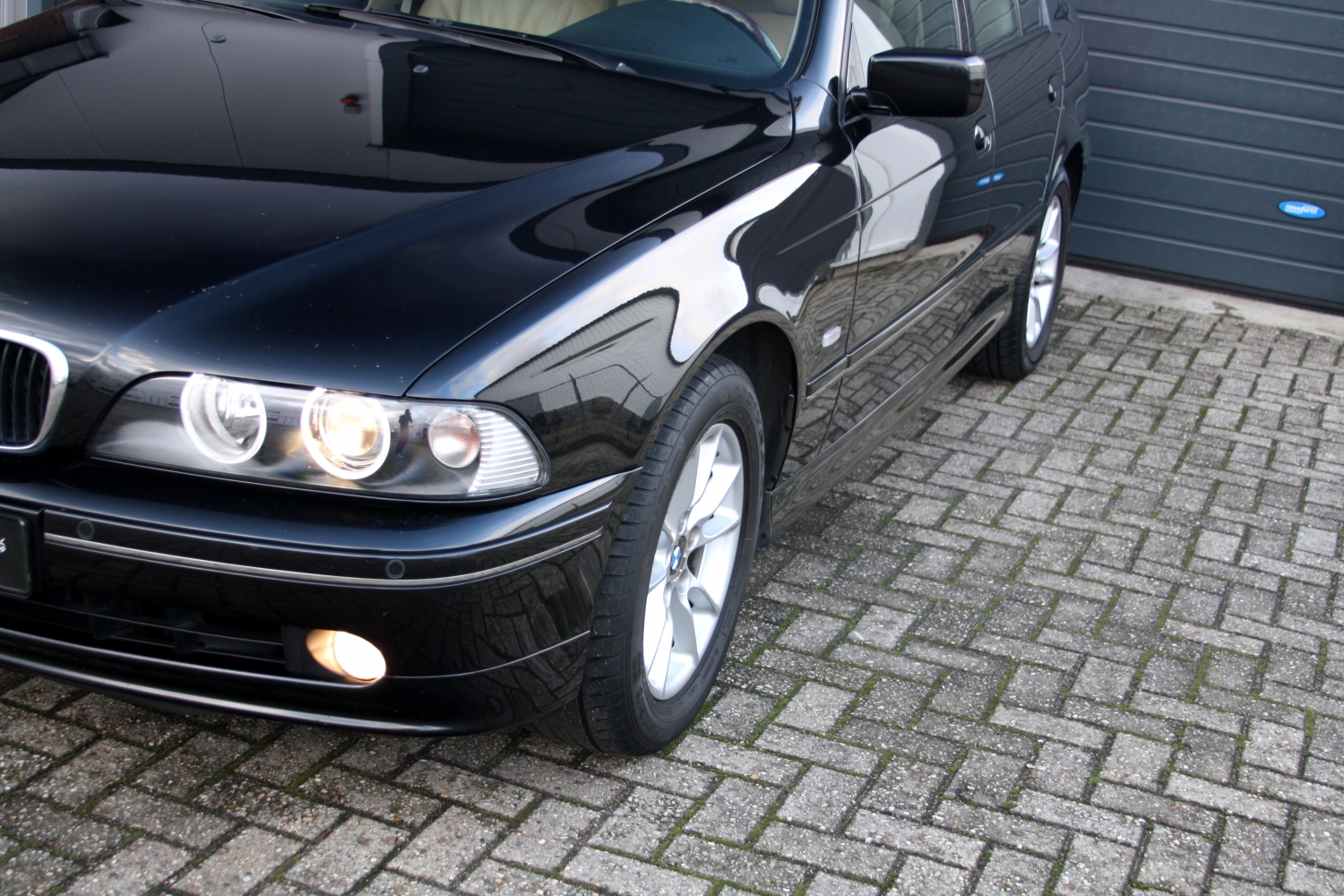 BMW-320CI-E46-2000-250.JPG