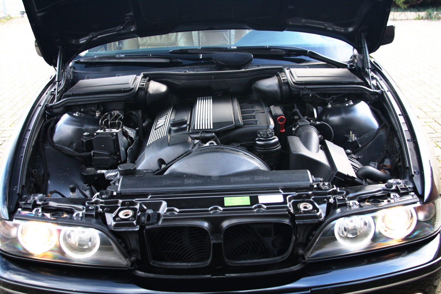 BMW-320CI-E46-2000-307.JPG