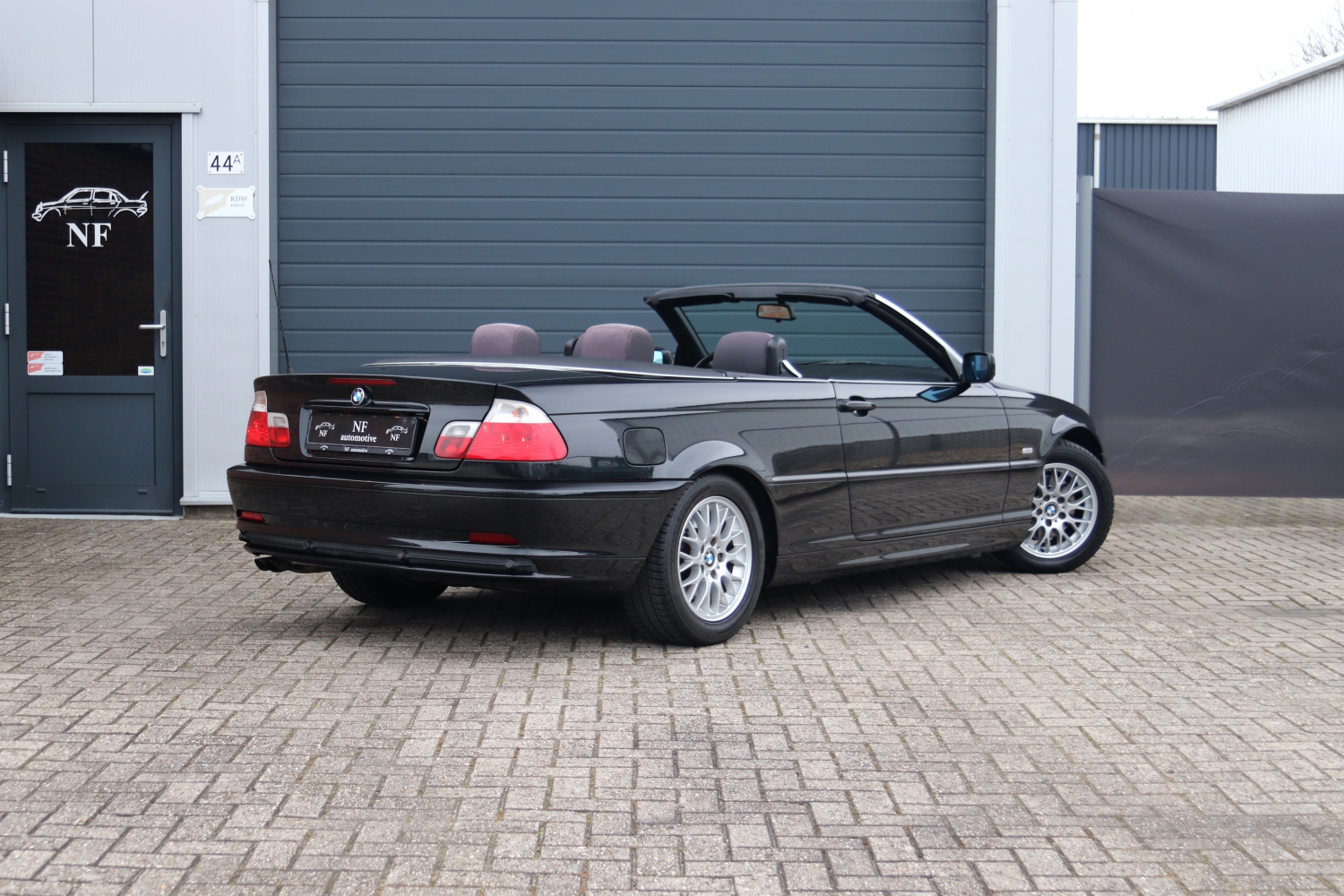 BMW-320Ci-Cabriolet-E46-2000-014.JPG