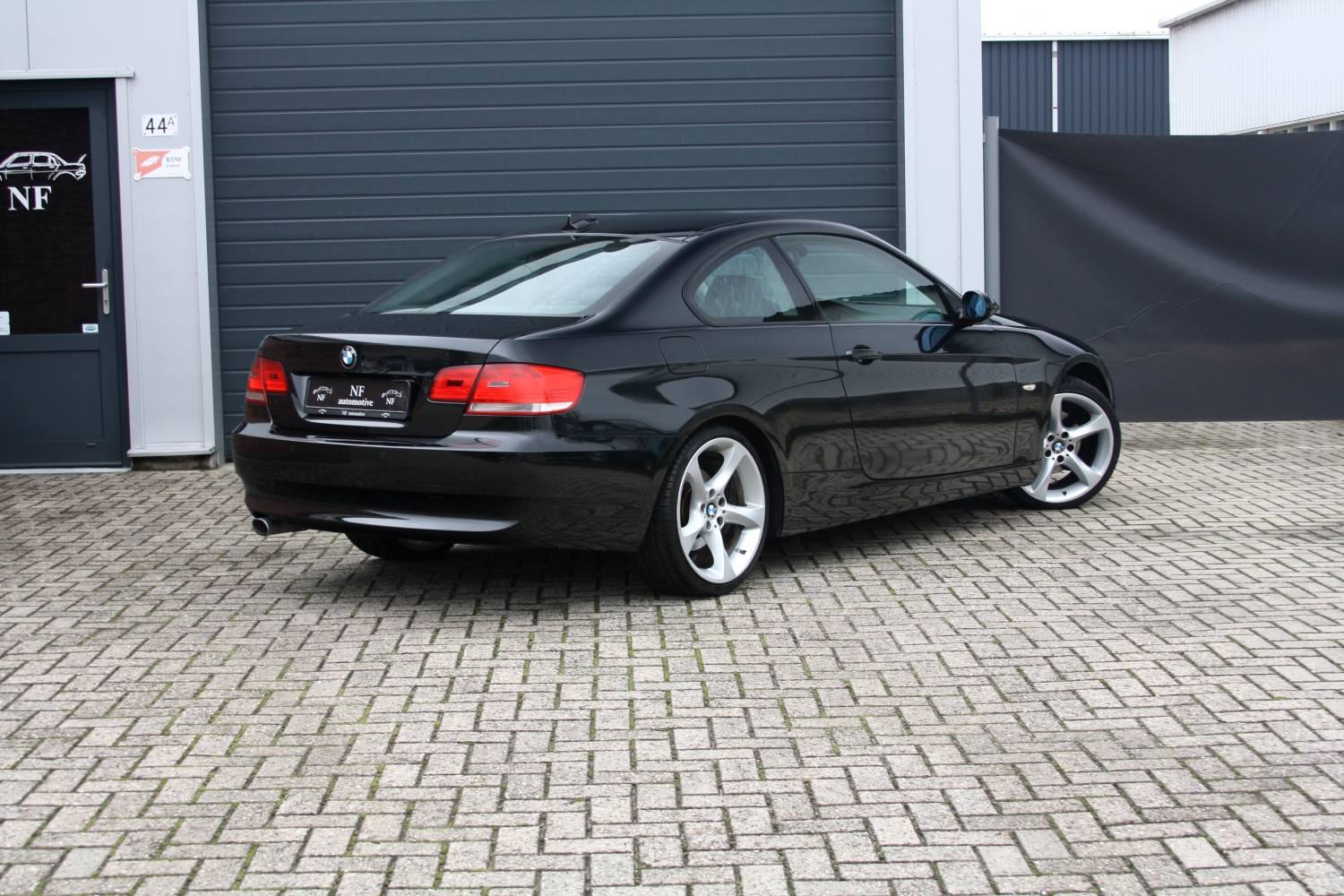 BMW-320D-Coupe-E92-2007-018.JPG