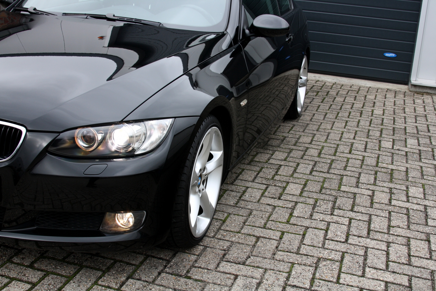 BMW-320D-Coupe-E92-2007-021.JPG