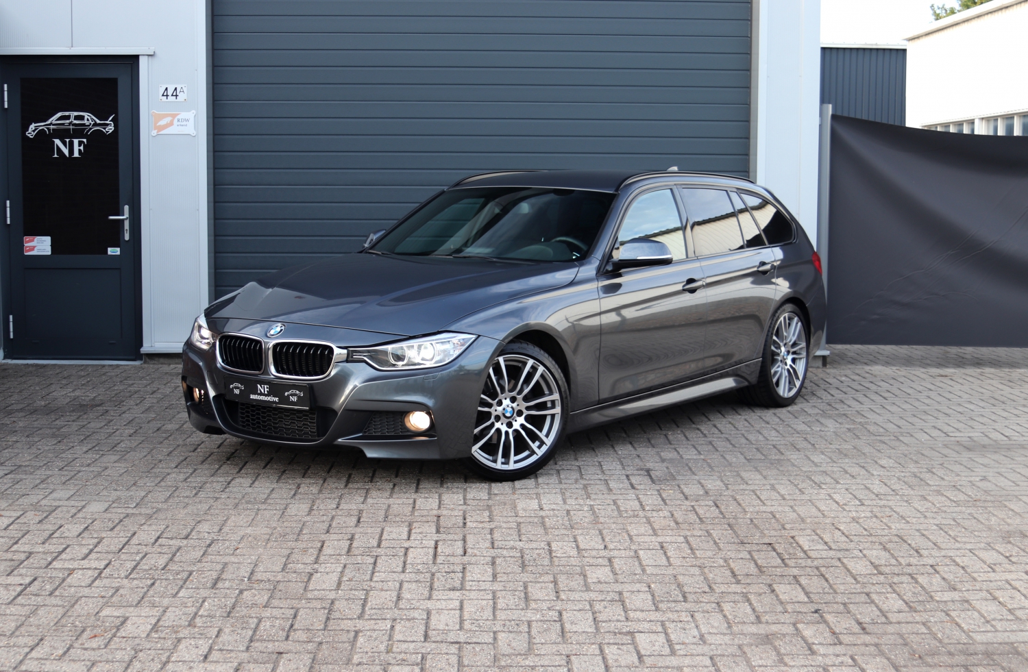 BMW-320D-Touring-F31-2013-HH683P-005.JPG