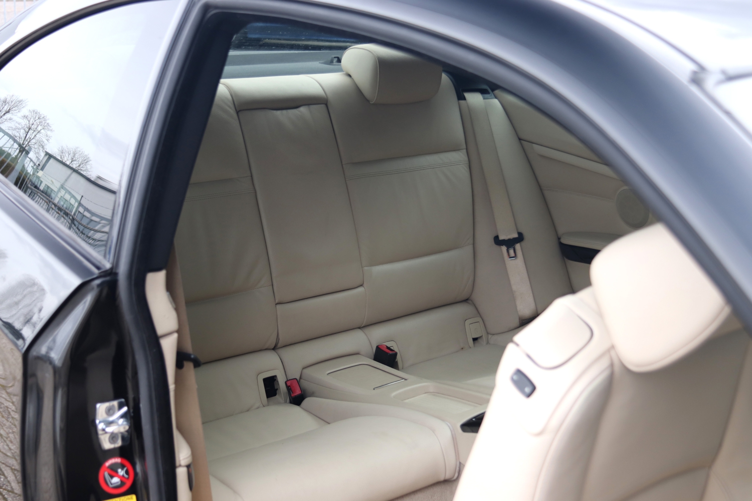 BMW-320i-Coupe-E92-2008-ZT632J-033.JPG