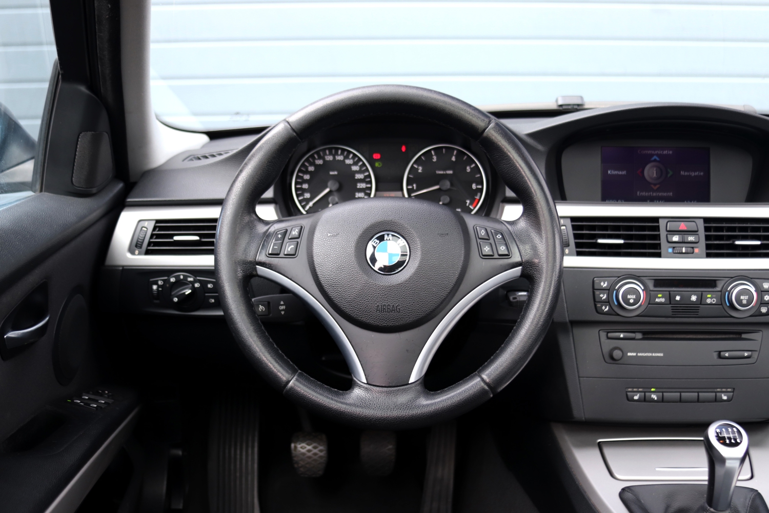 BMW-320i-Touring-E91-2007-96KBD6-026.JPG