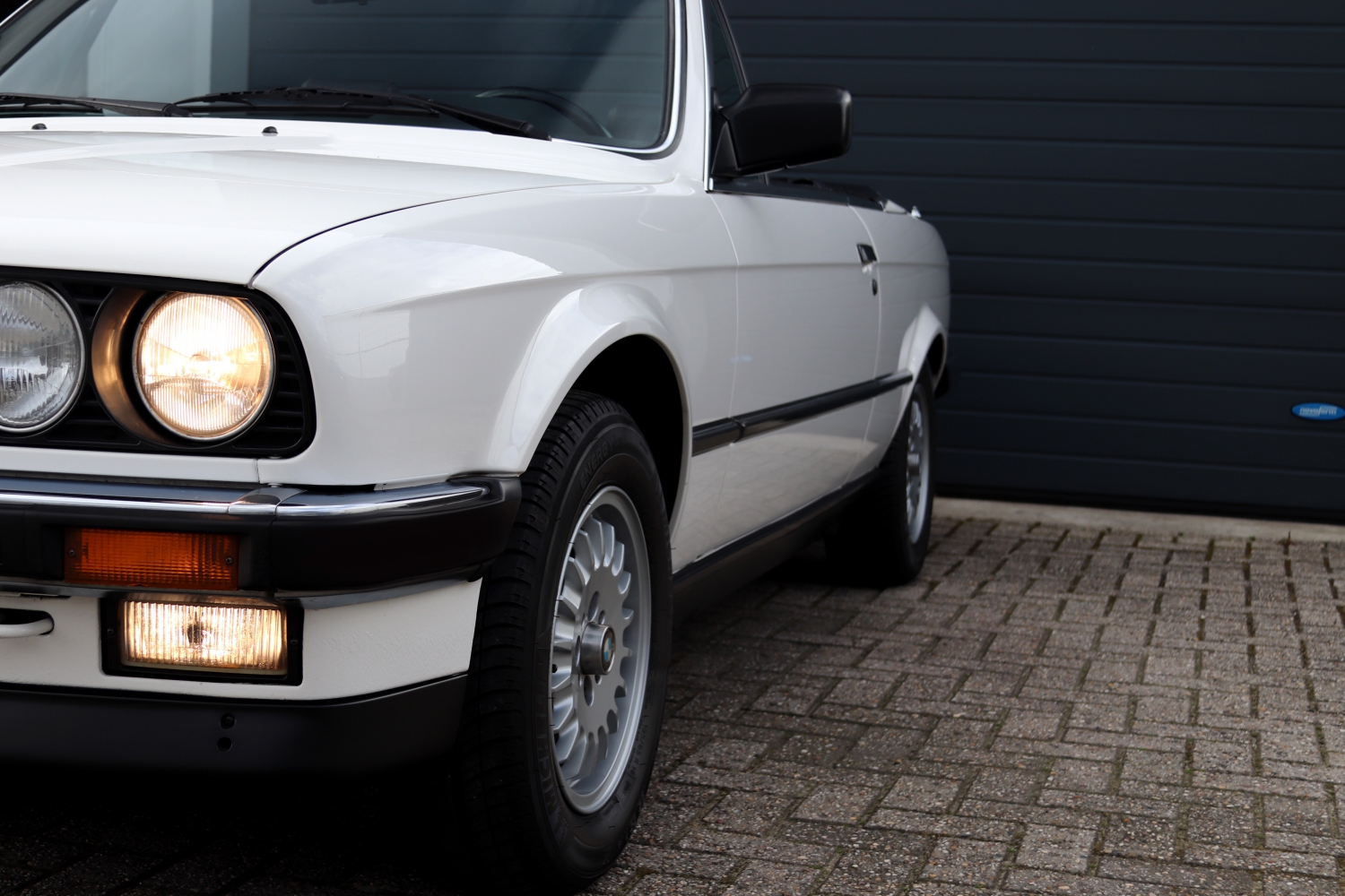 BMW-325i-Cabriolet-E30-1986-65RRT2-035.JPG