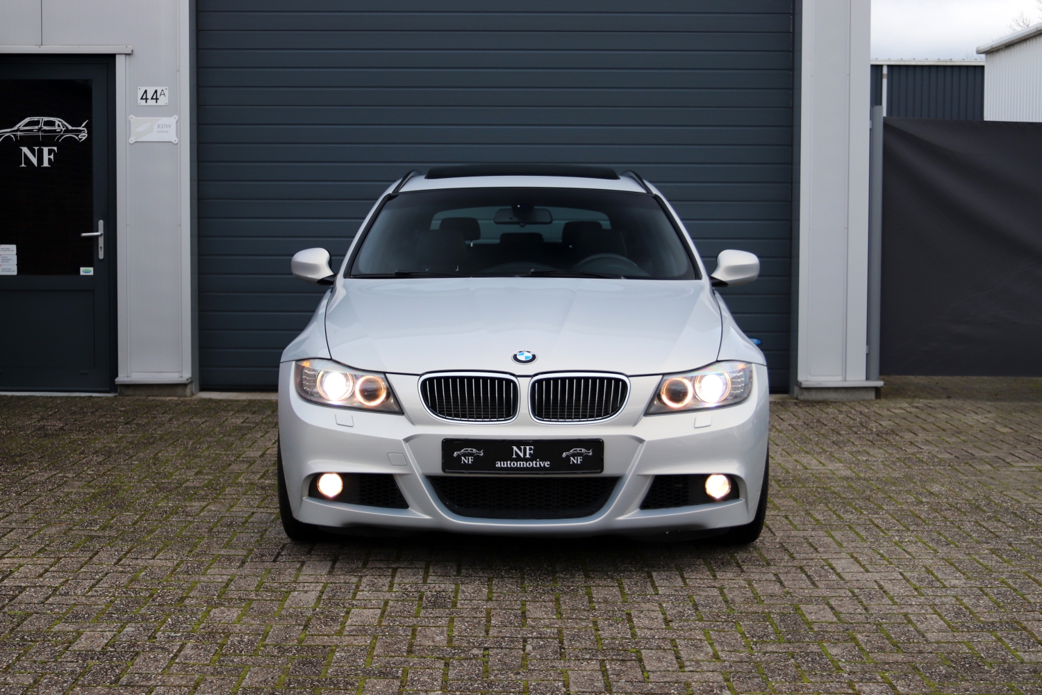 BMW-325i-Touring-E91-LCI-2012-25XZL7-010.JPG