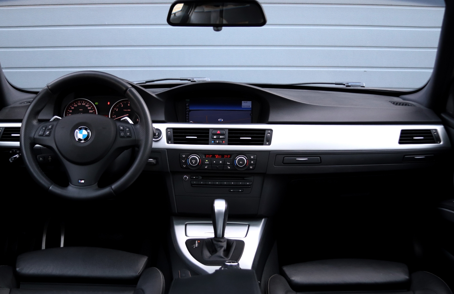 BMW-325i-Touring-E91-LCI-2012-25XZL7-024.JPG