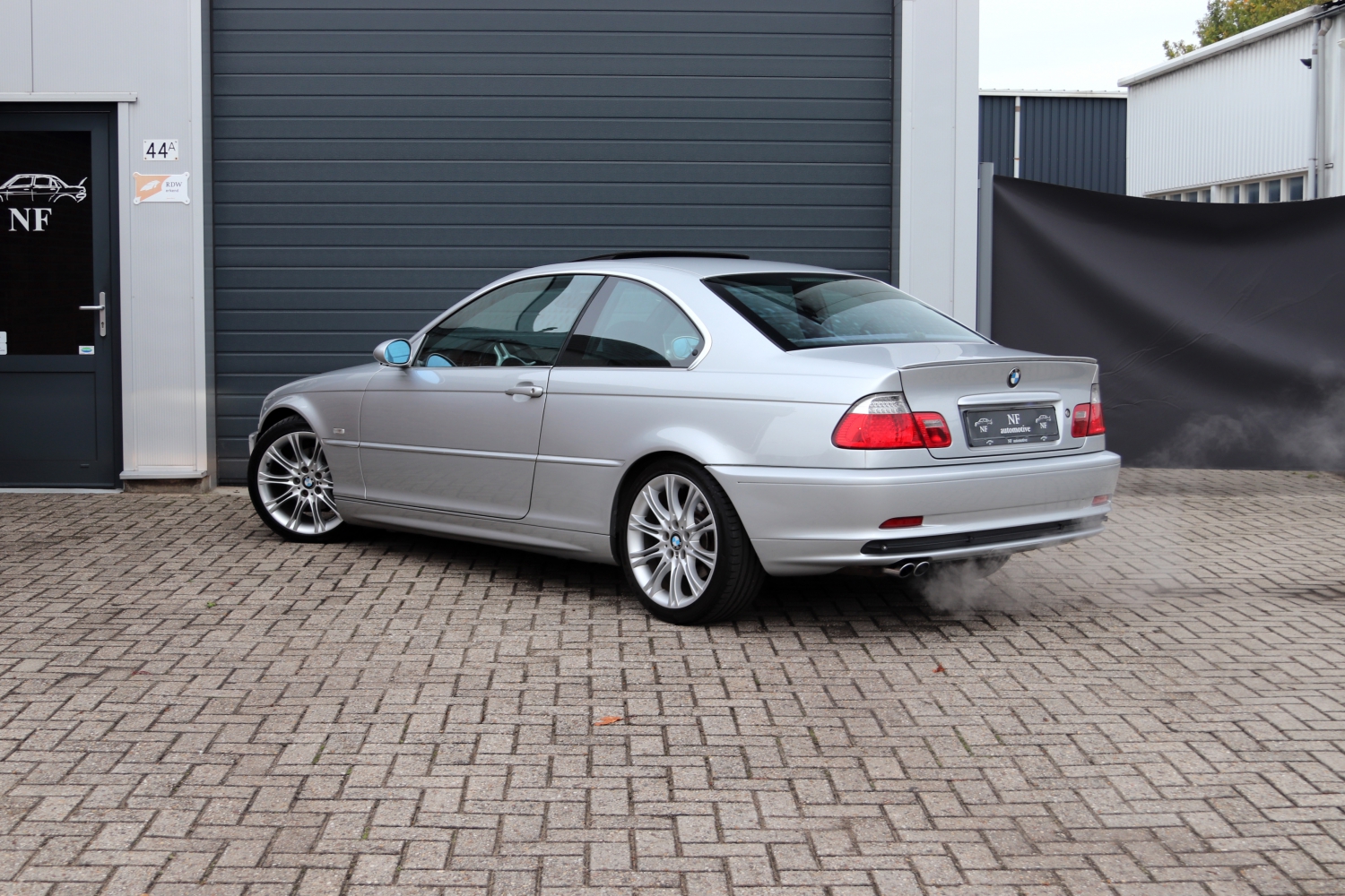 BMW-328Ci-E46-2000-46JLG8-013.JPG