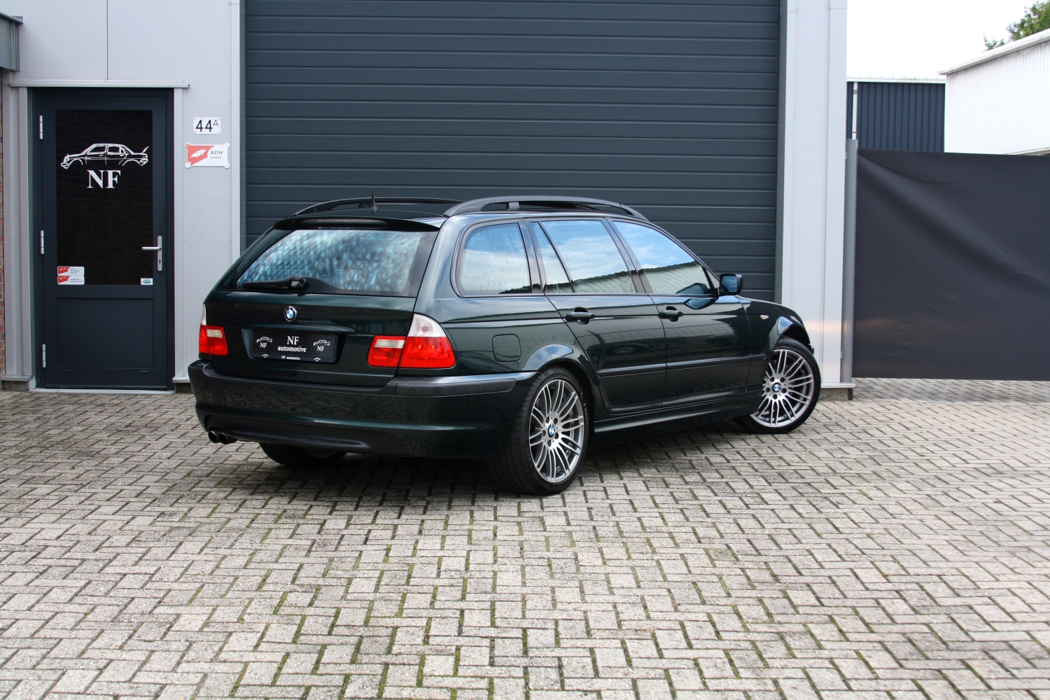 Tante oppervlakte terugtrekken BMW 330i Touring E46 - M-Package kopen bij NF Automotive