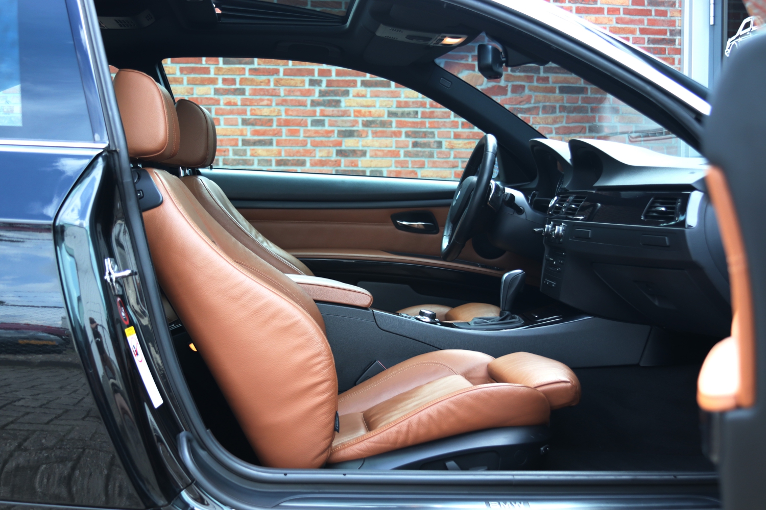 BMW-335i-Coupe-E92-2007-84TRPJ-028.JPG