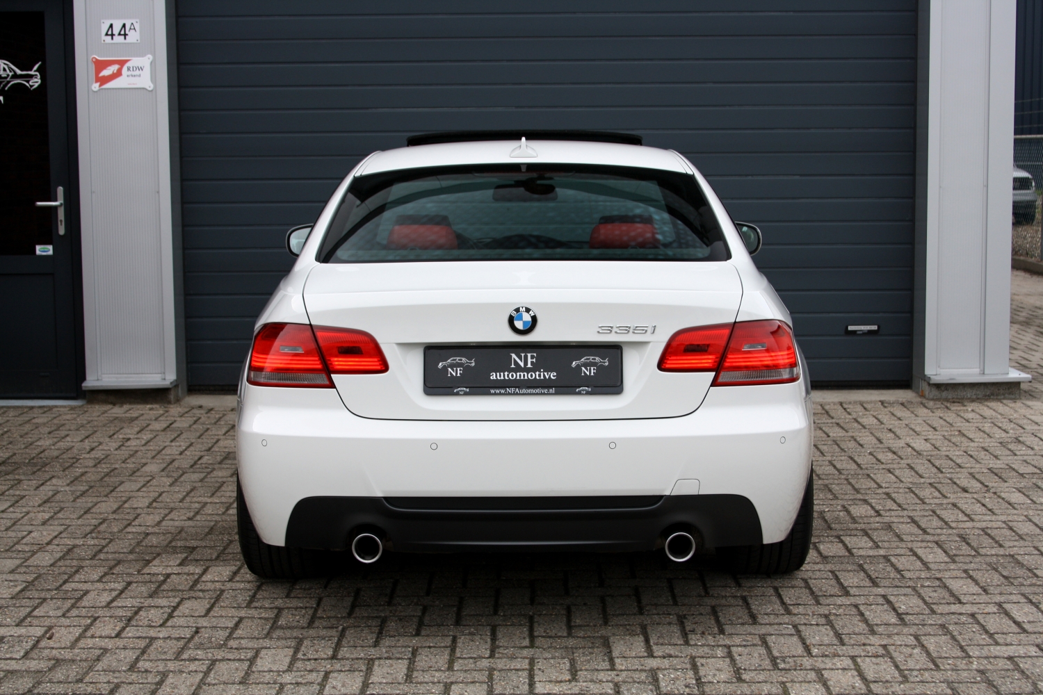 BMW-335i-Coupe-E92-2009-022.JPG