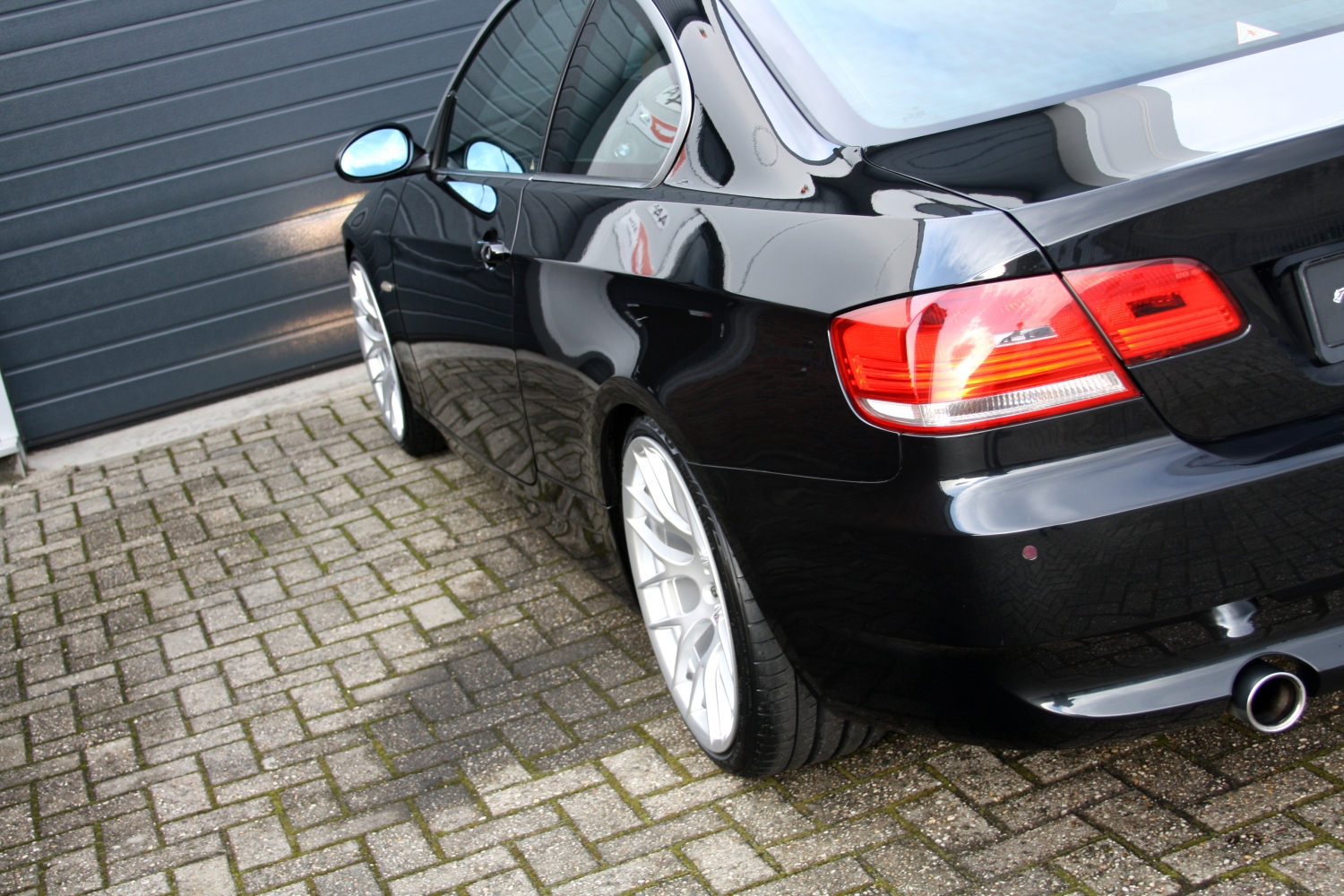 BMW-335i-E92-2007-029.JPG