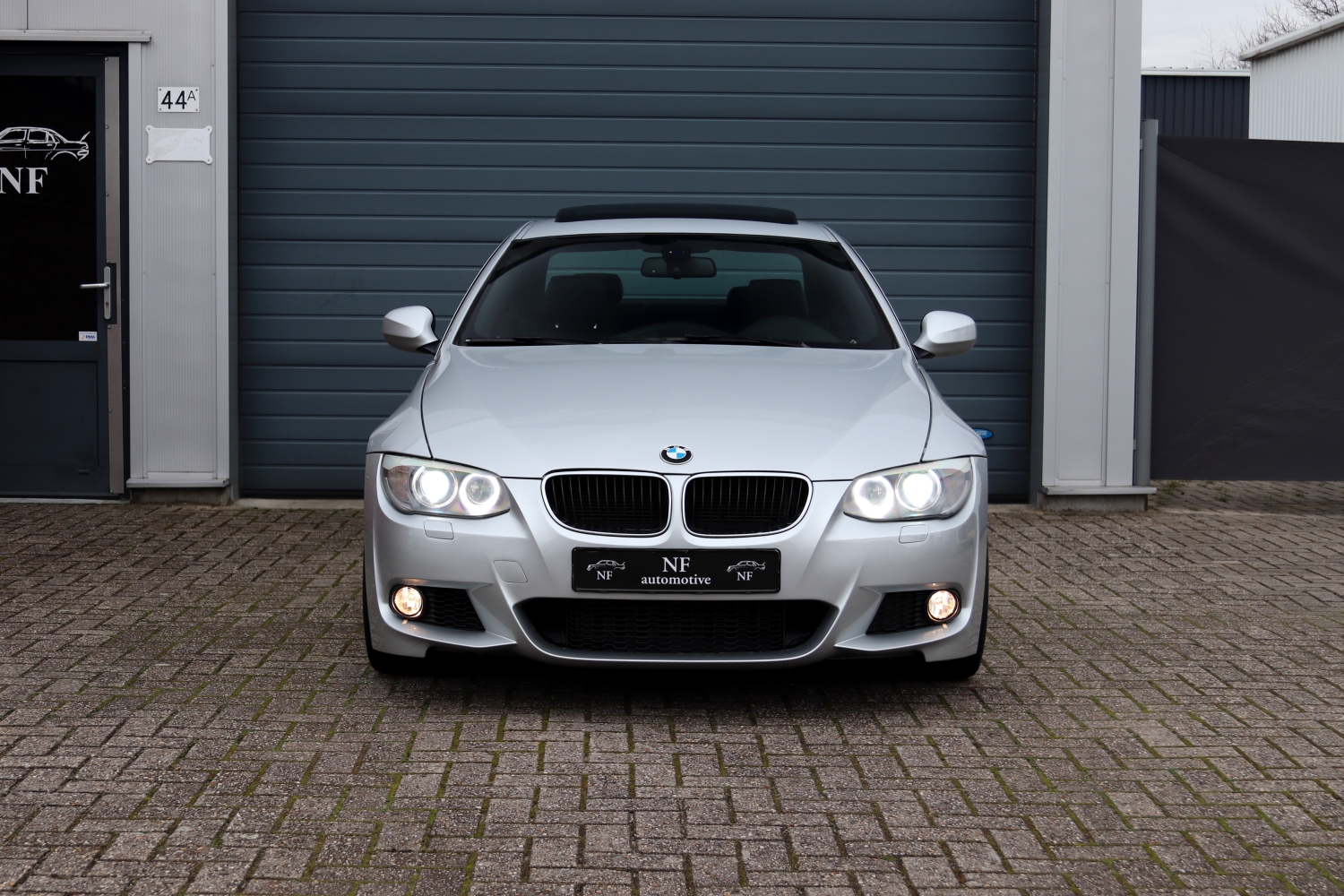 BMW-335i-Xdrive-E92-LCI-2010-T938PB-002.JPG