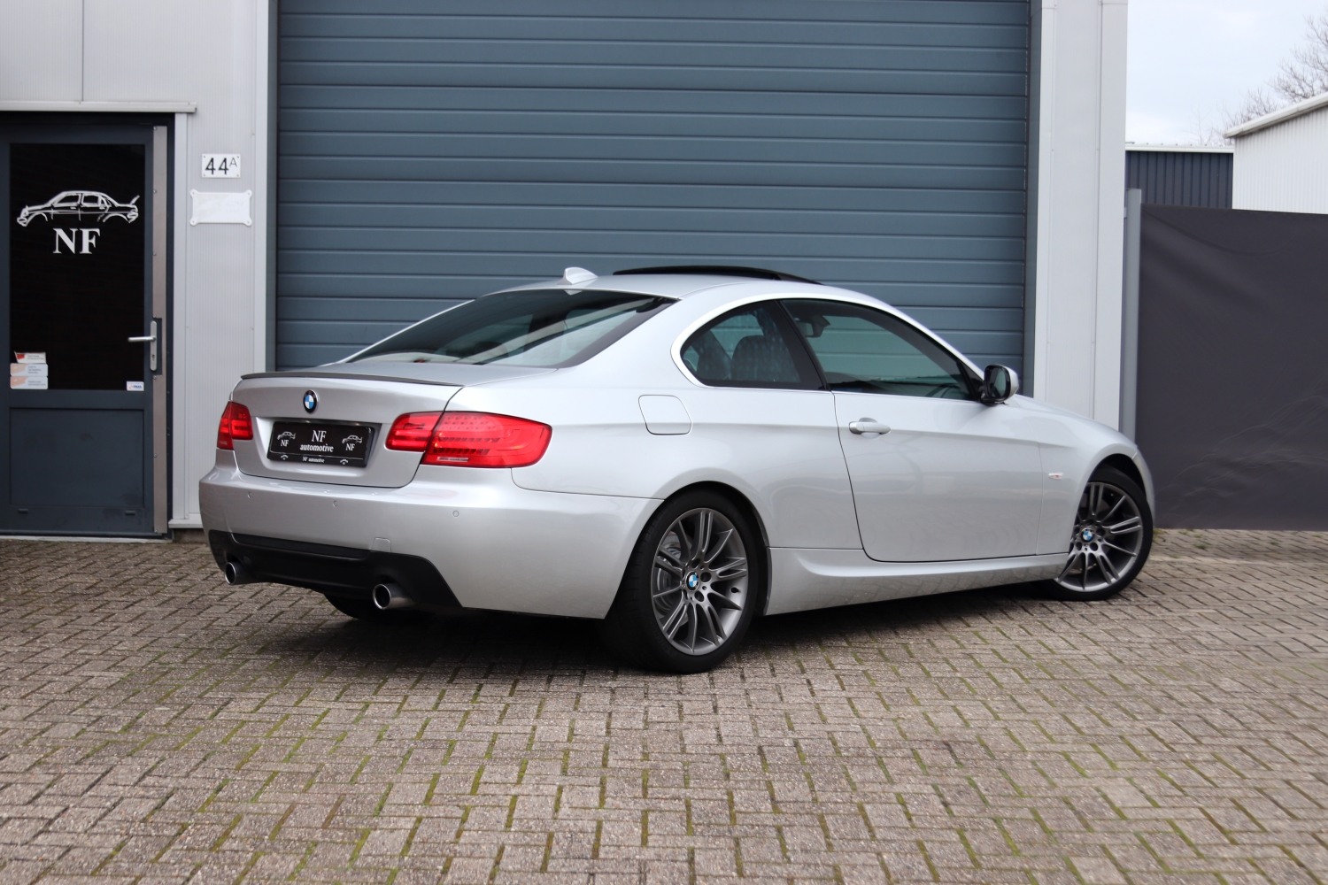 BMW-335i-Xdrive-E92-LCI-2010-T938PB-005.JPG