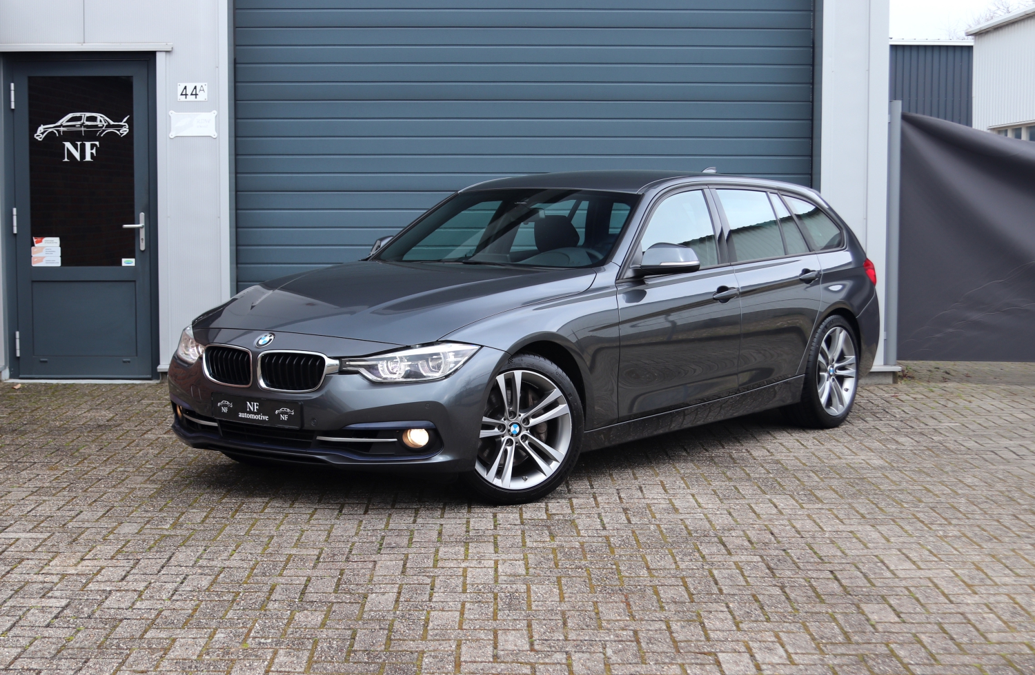 BMW-340i-Touring-LCI-2016-5447-001.JPG