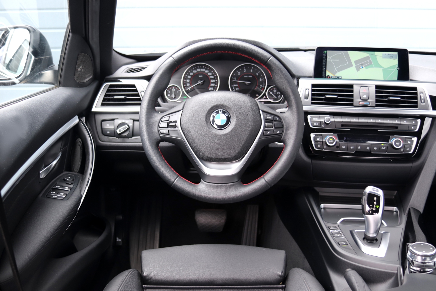 BMW-340i-Touring-LCI-2016-5447-018.JPG