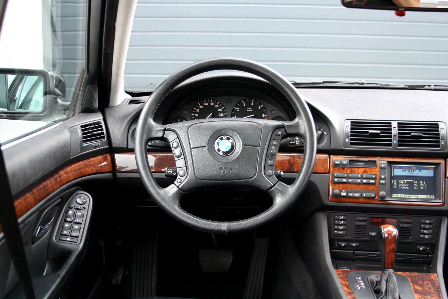 1999 bmw 528i interior deals