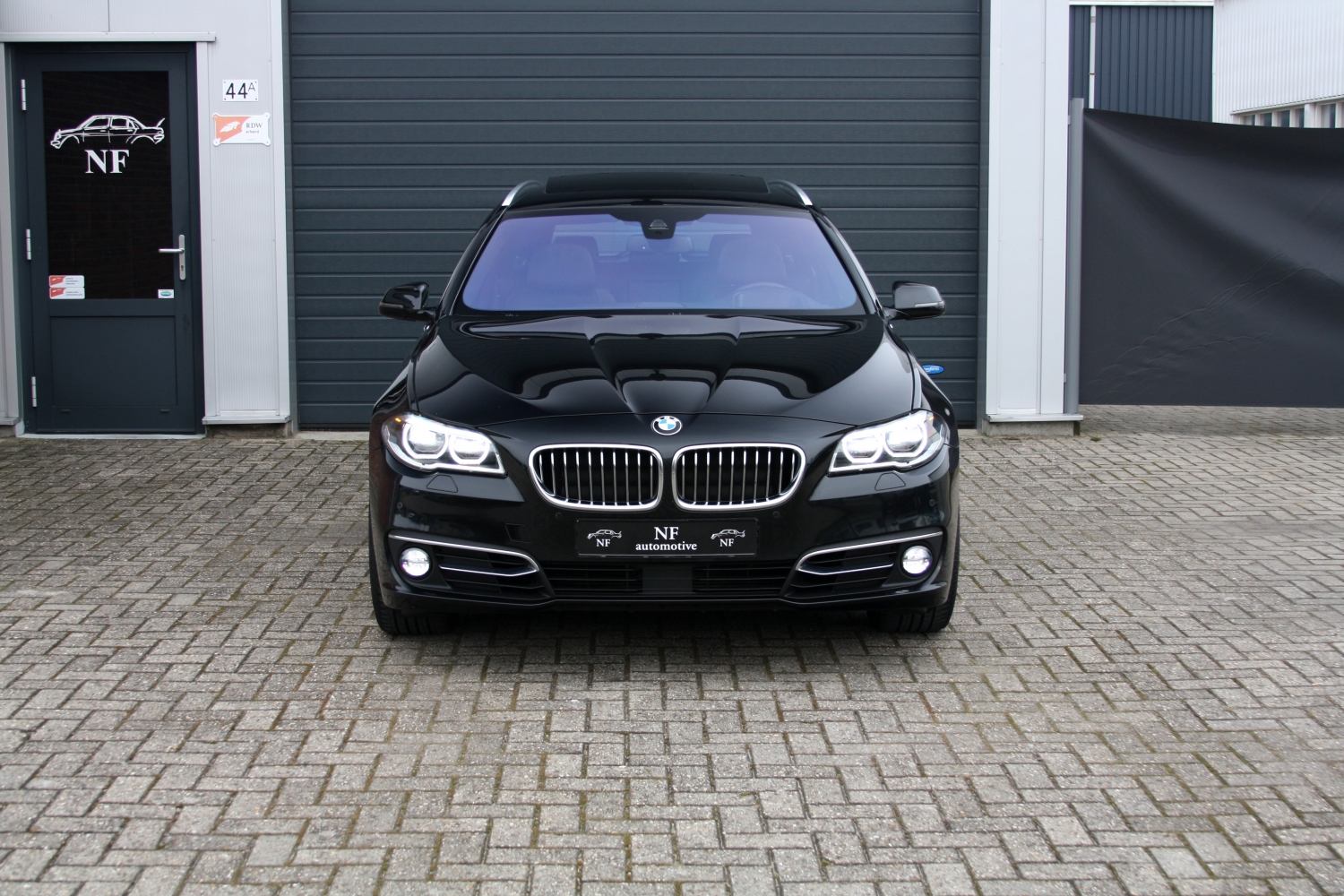 BMW-530D-Touring-F11-2015-013.JPG