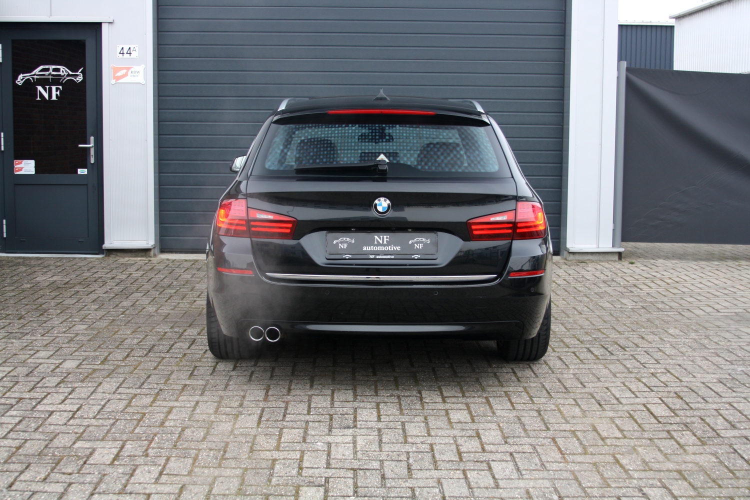 BMW-530D-Touring-F11-2015-028.JPG