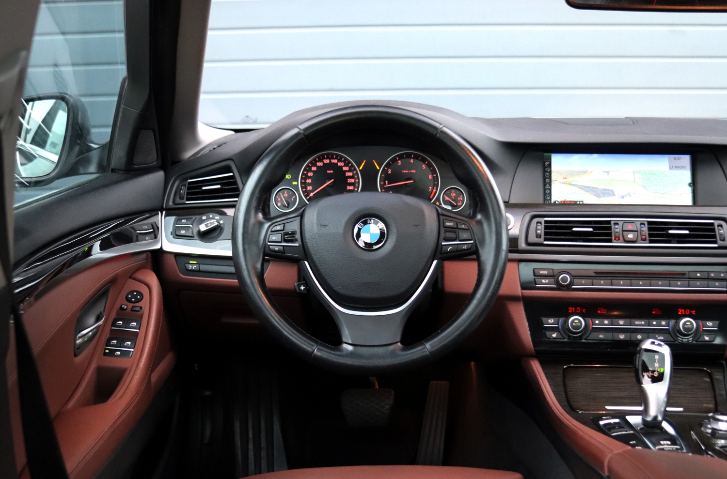 BMW-535i-F10-2010-R096SK-017.JPG