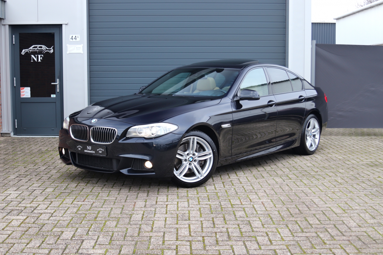 BMW-535i-Xdrive-F10-2011-002.JPG