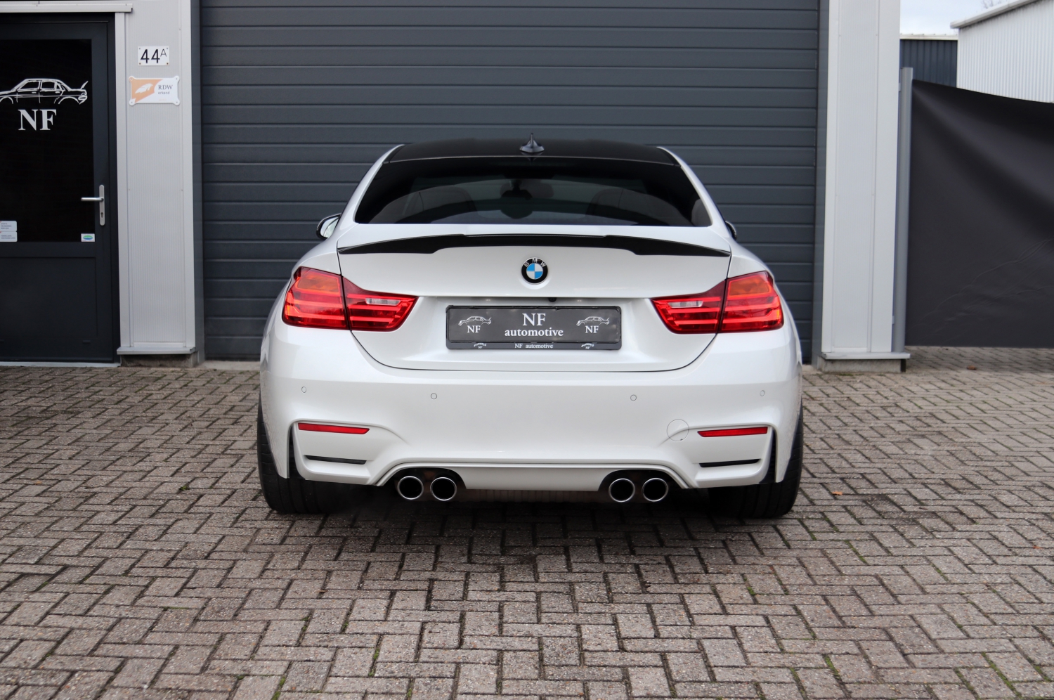 BMW-M4-Coupe-F82-2014-TN894T-007.JPG