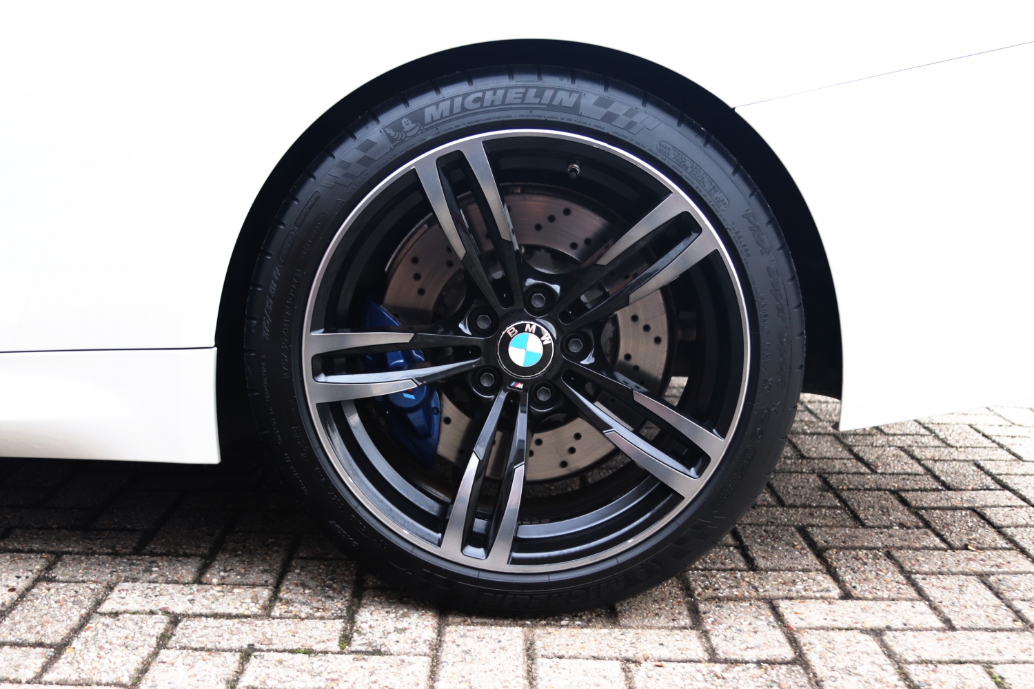 BMW-M4-Coupe-F82-2014-TN894T-091.JPG