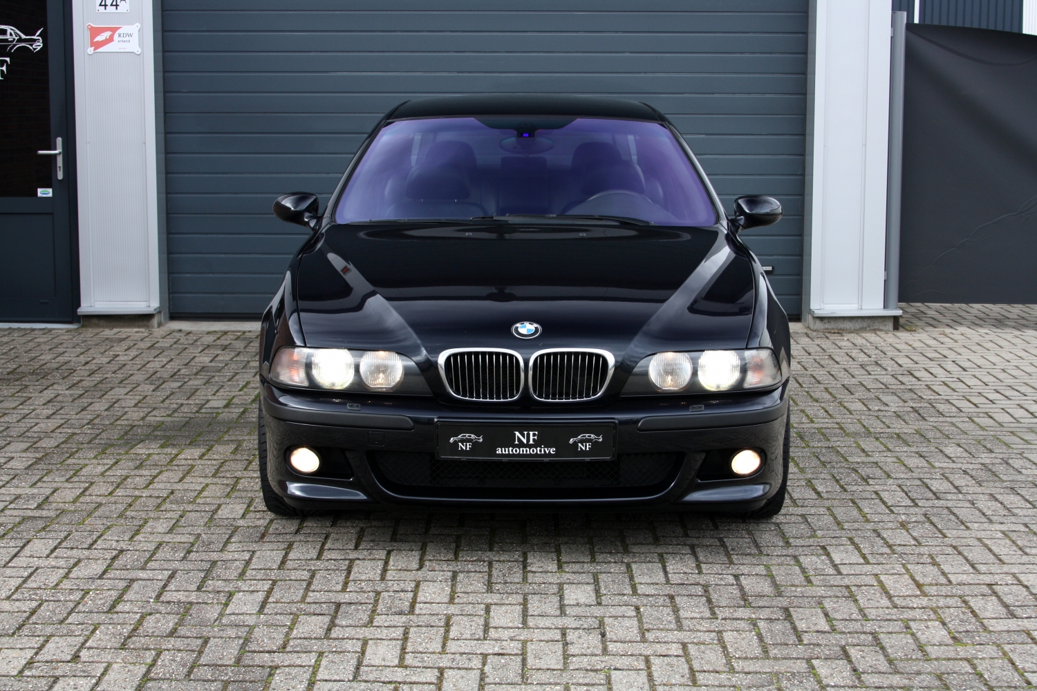 BMW-M5-E39-2000-007.JPG
