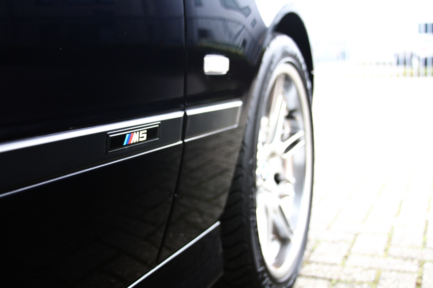 BMW-M5-E39-2000-041.JPG