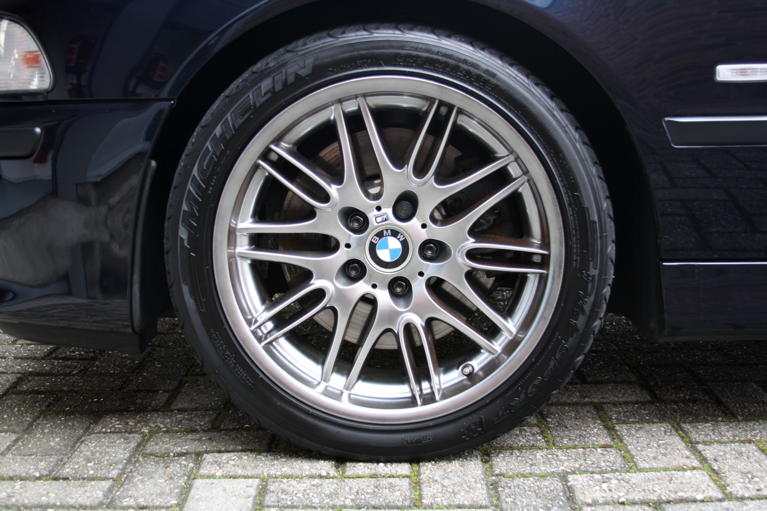 BMW-M5-E39-2000-136.JPG