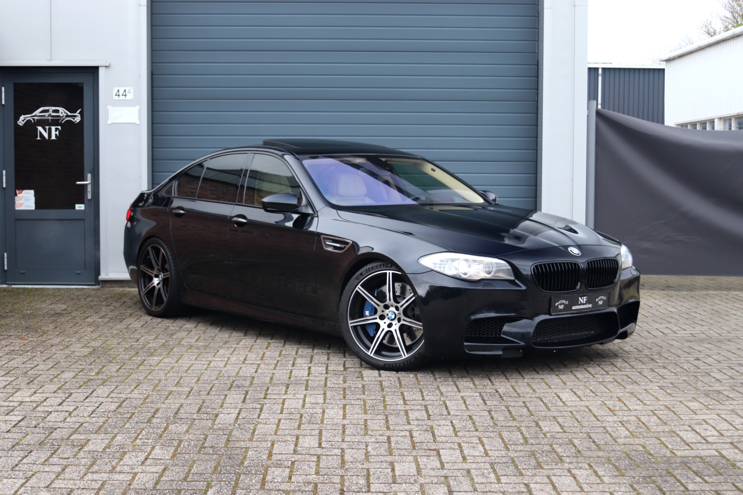 BMW-M5-F10-2012-1727-011.JPG