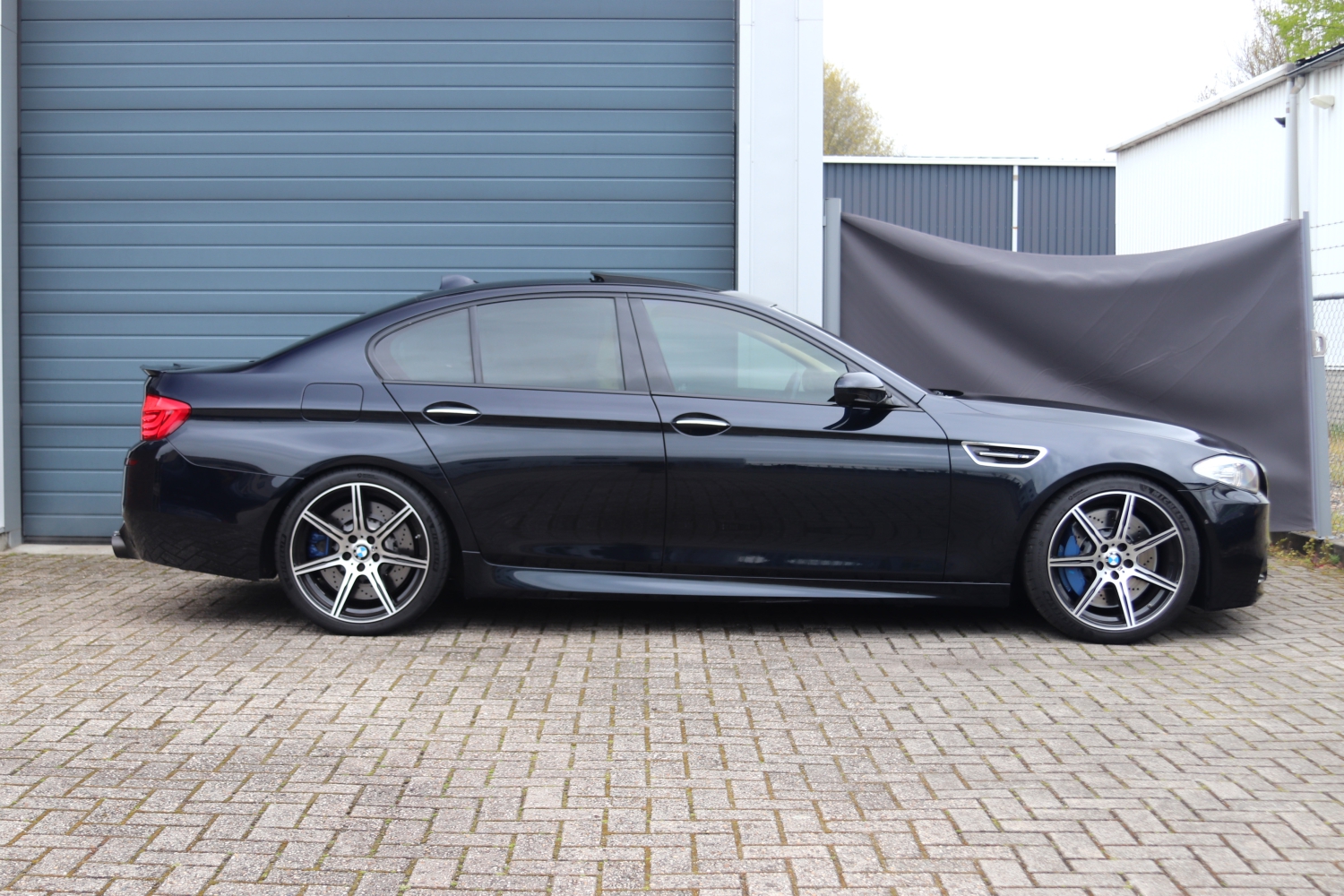 BMW M5 F10 - Individual - Akrapovic kopen bij NF Automotive