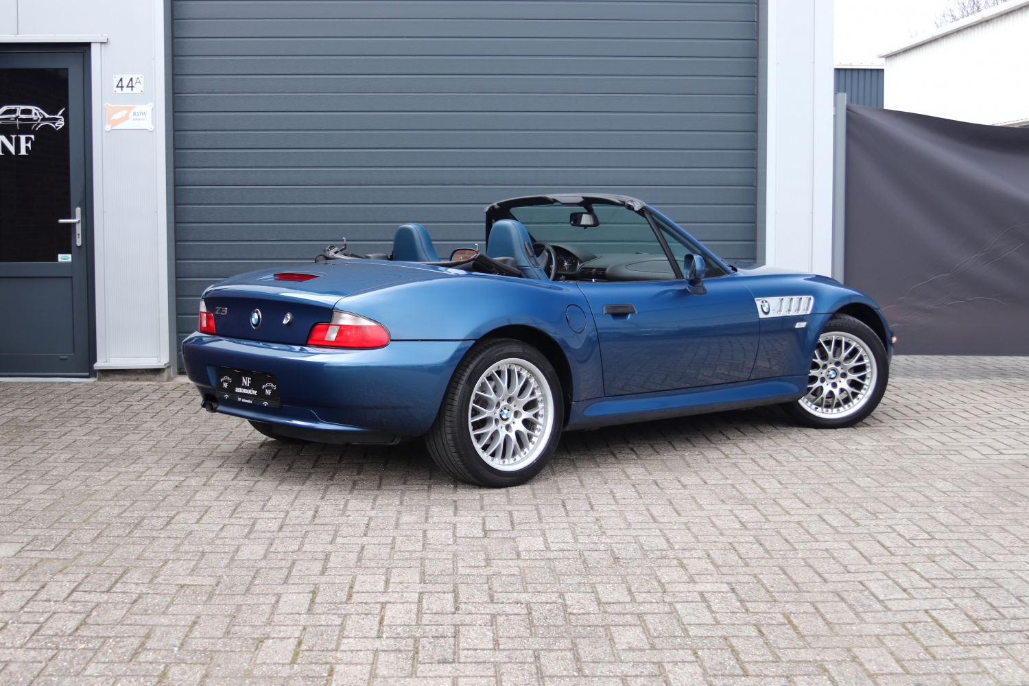 BMW-Z3-Roadster-1.9-2001-025.JPG