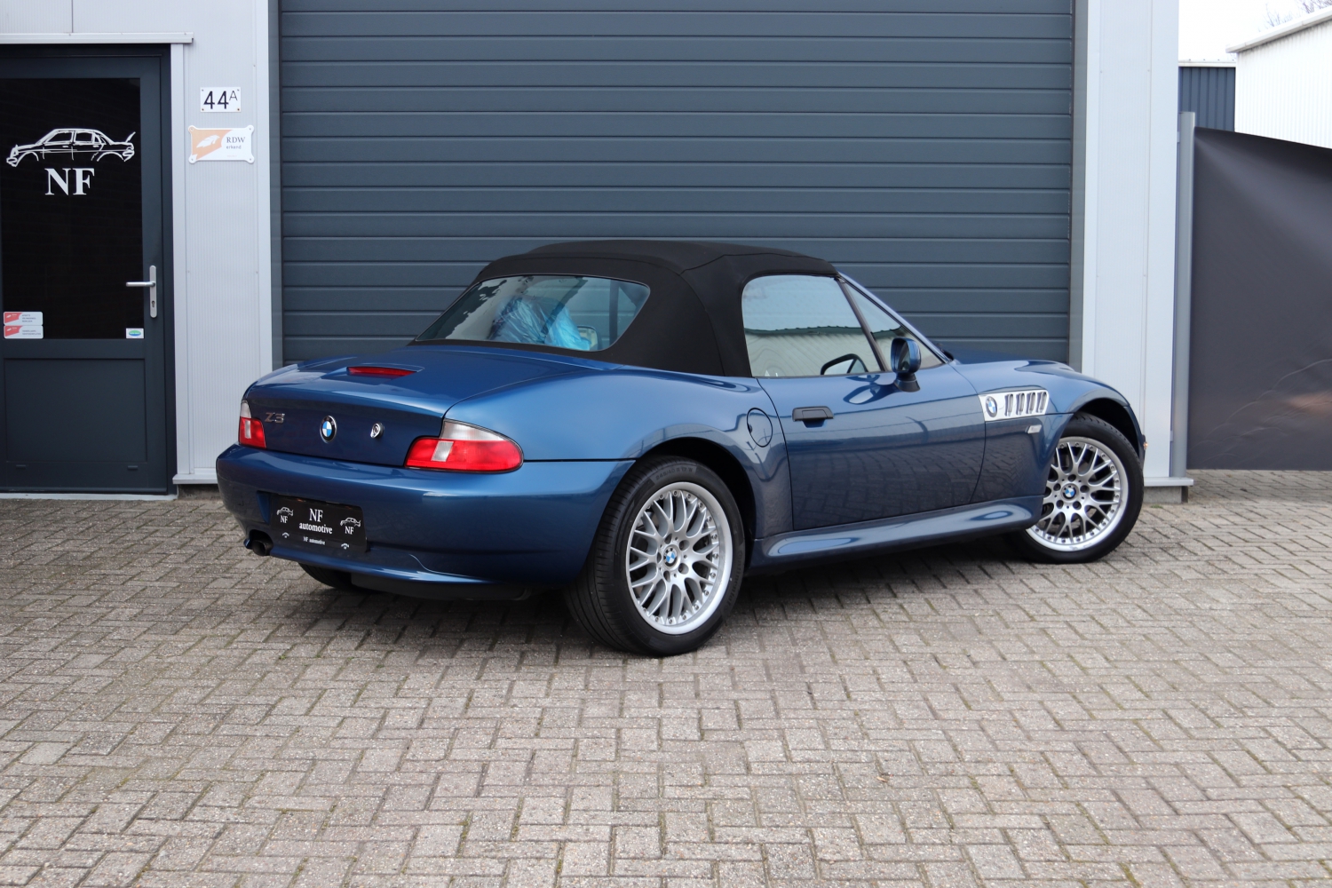 BMW-Z3-Roadster-1.9-2001-032.JPG