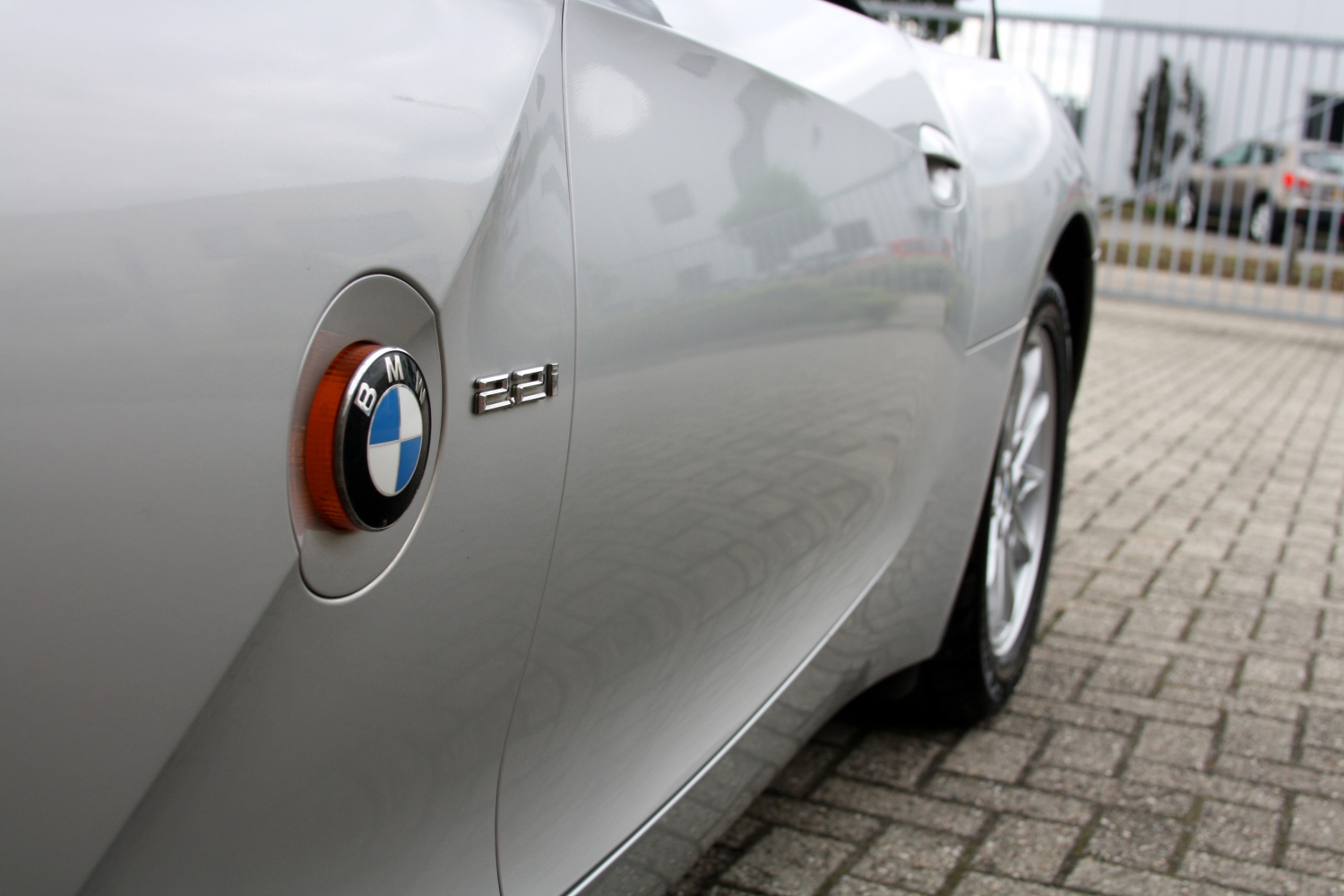 BMW-Z4-2.2i-Roadster-E85-2004-100.JPG