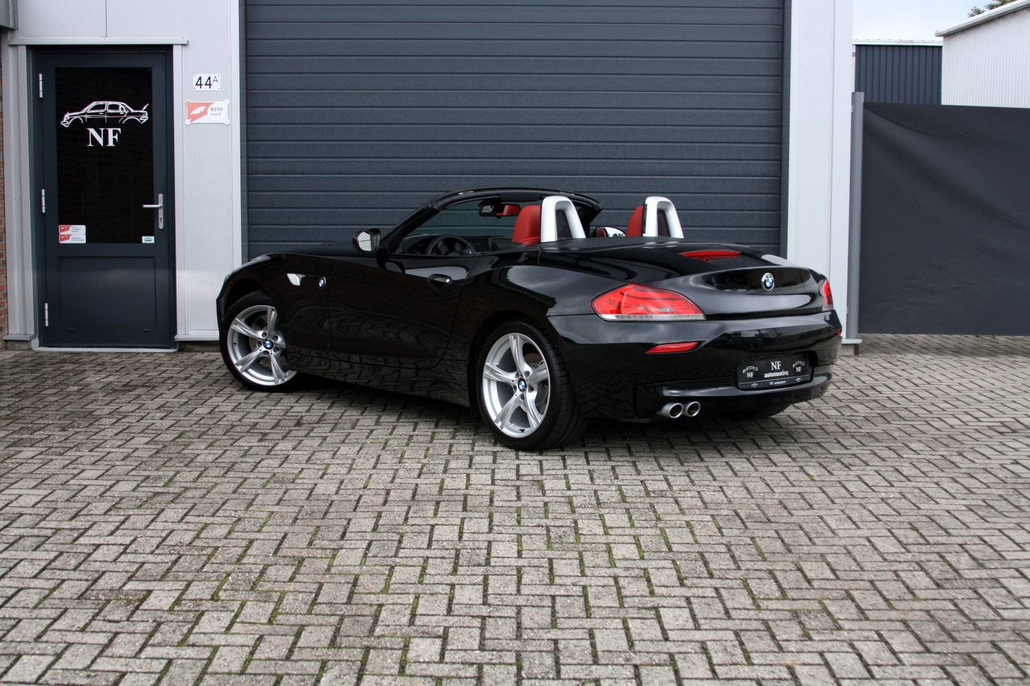 BMW-Z4-30-2011-E89-026.JPG