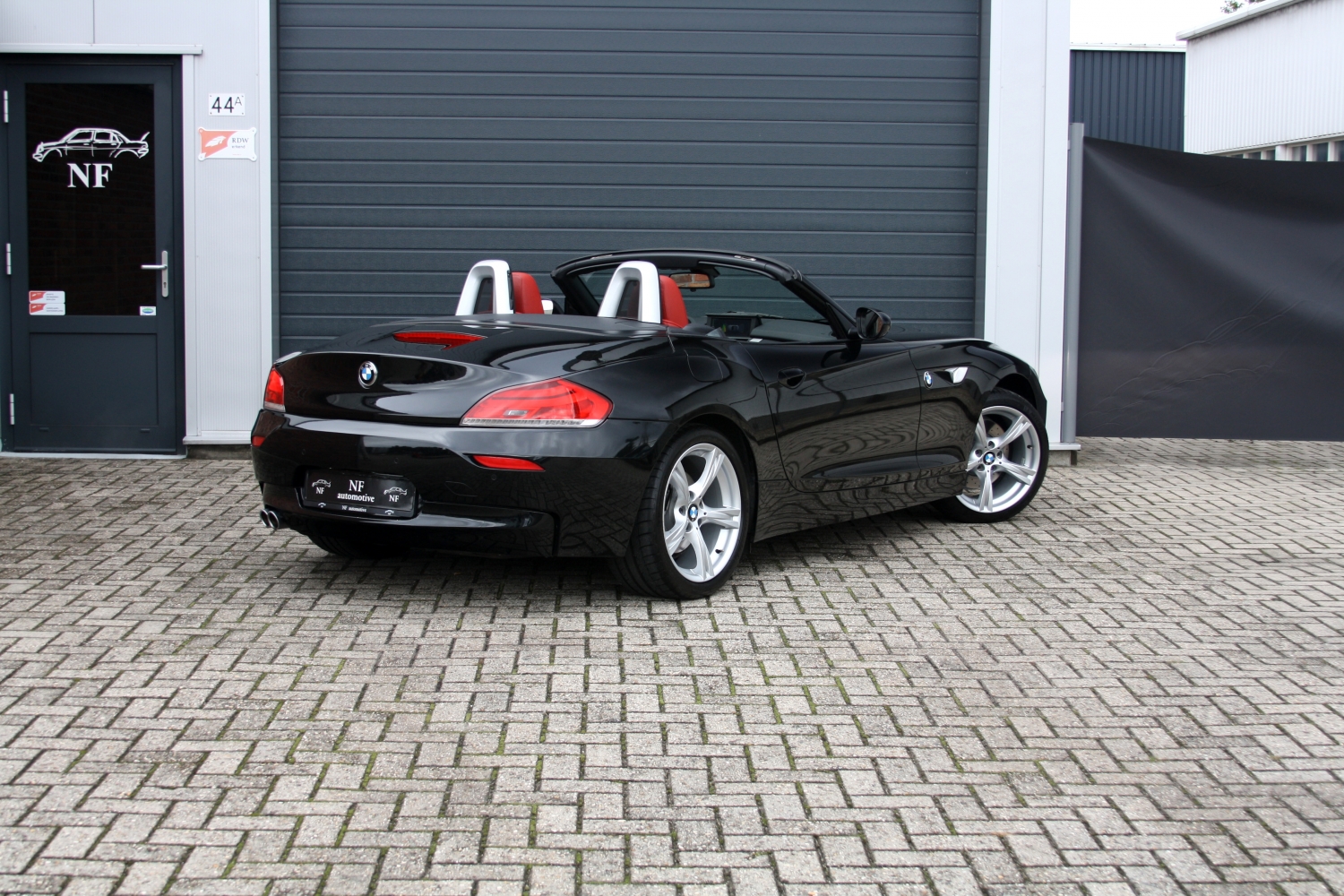 BMW-Z4-30-2011-E89-029.JPG