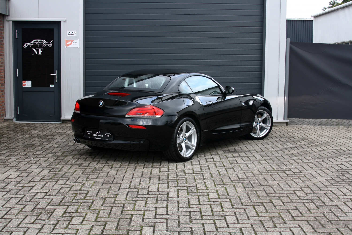 BMW-Z4-30-2011-E89-108.JPG