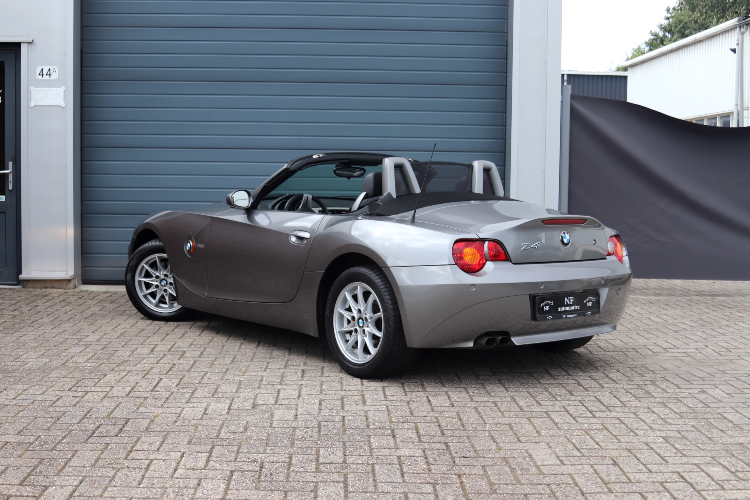 BMW-Z4-Roadster-22i-E85-2005-SV492J-004.JPG