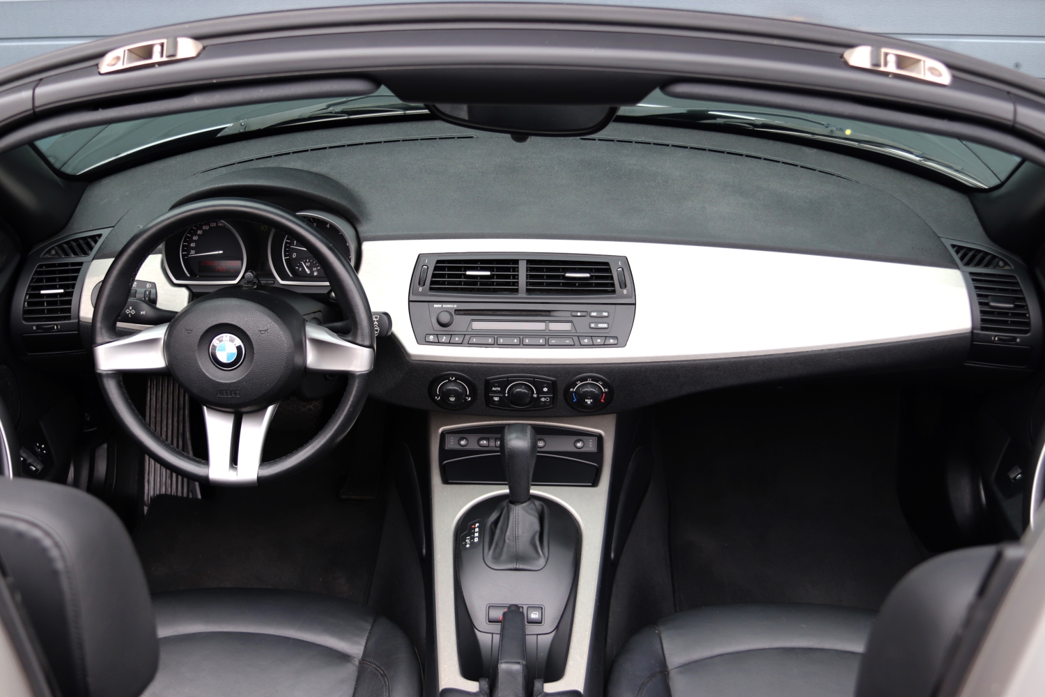 BMW-Z4-Roadster-22i-E85-2005-SV492J-007.JPG
