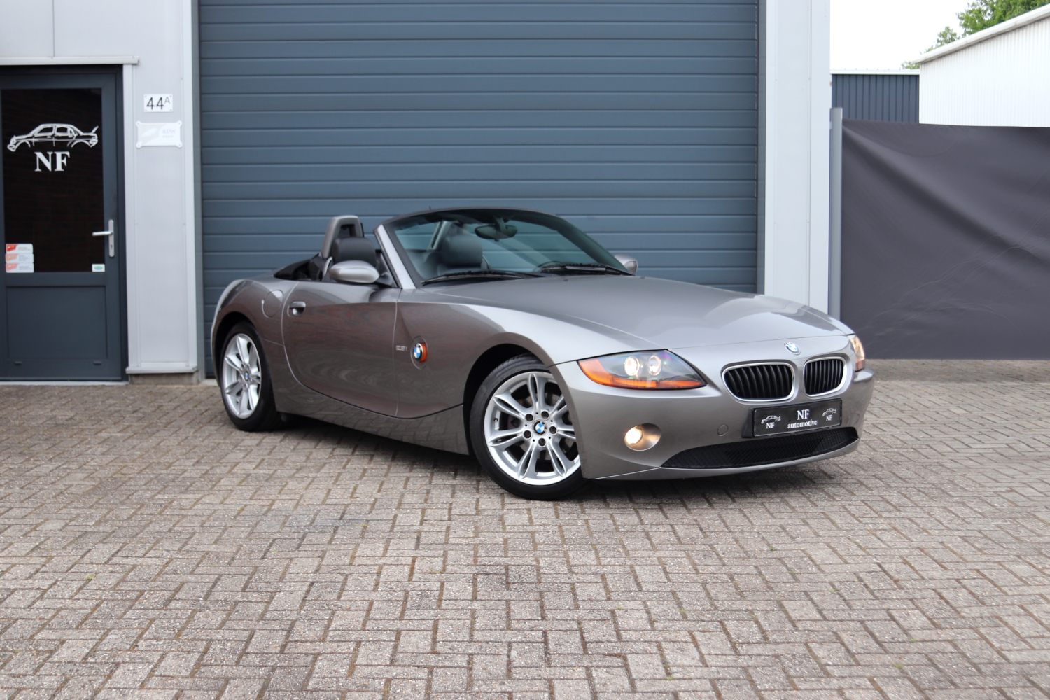 BMW-Z4-Roadster-25i-E85-9781-2004-036.JPG