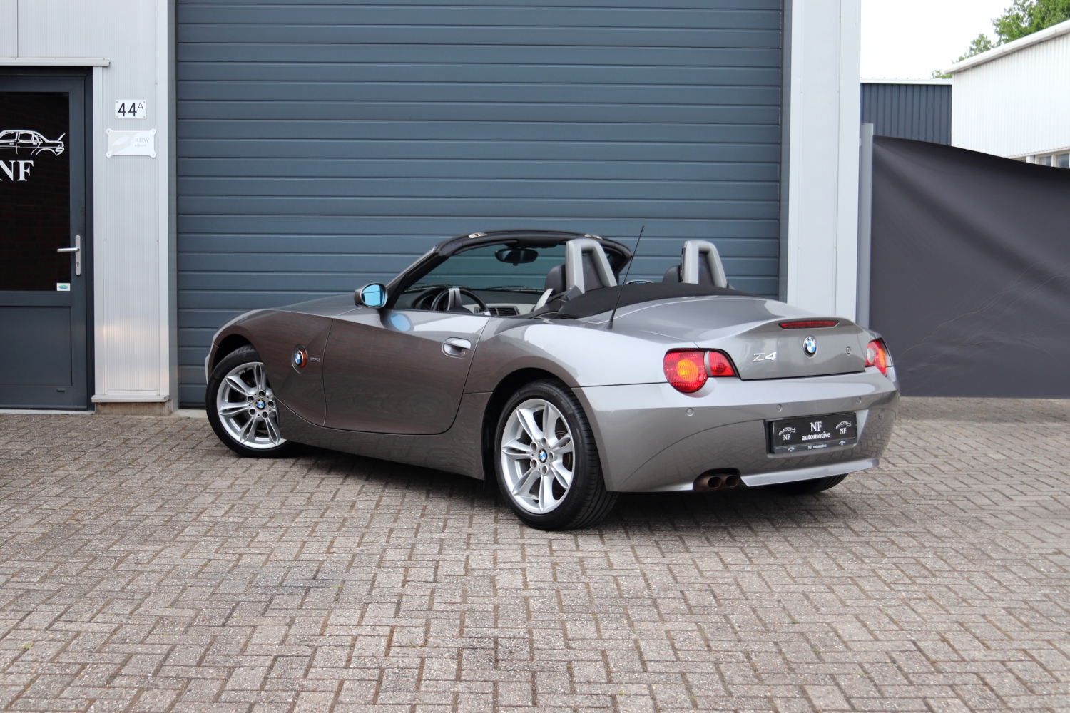 BMW-Z4-Roadster-25i-E85-9781-2004-039.JPG