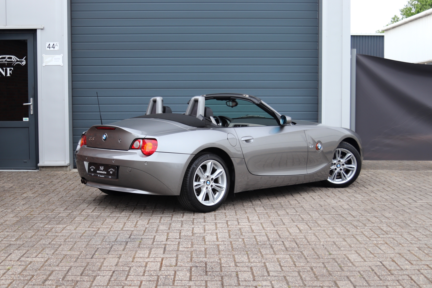 BMW-Z4-Roadster-25i-E85-9781-2004-042.JPG