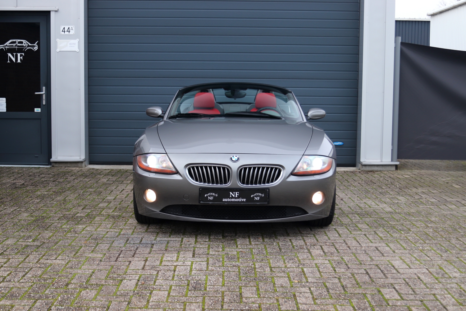 BMW-Z4-Roadster-30i-E85-2003-7046-002.JPG