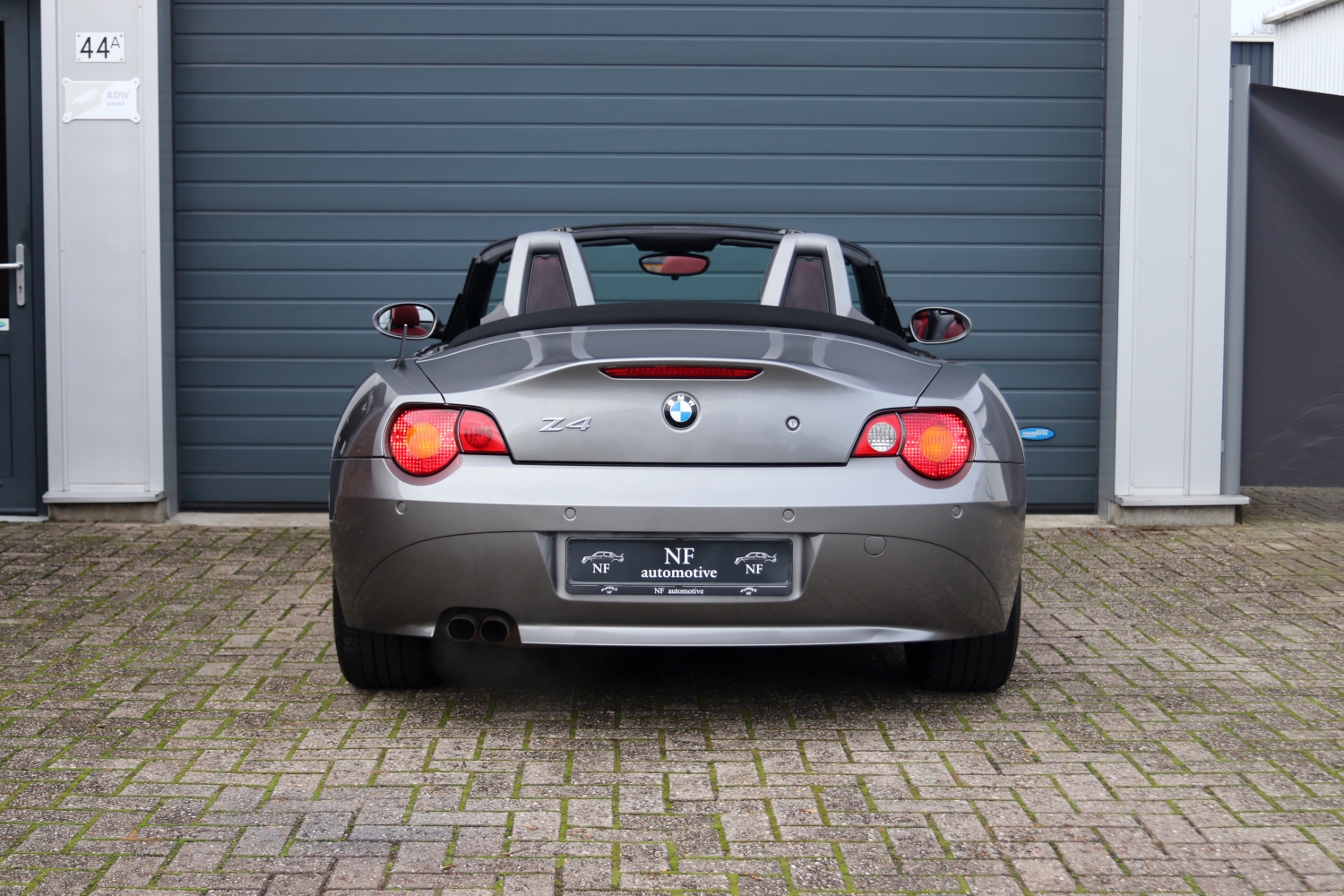 BMW-Z4-Roadster-30i-E85-2003-7046-006.JPG