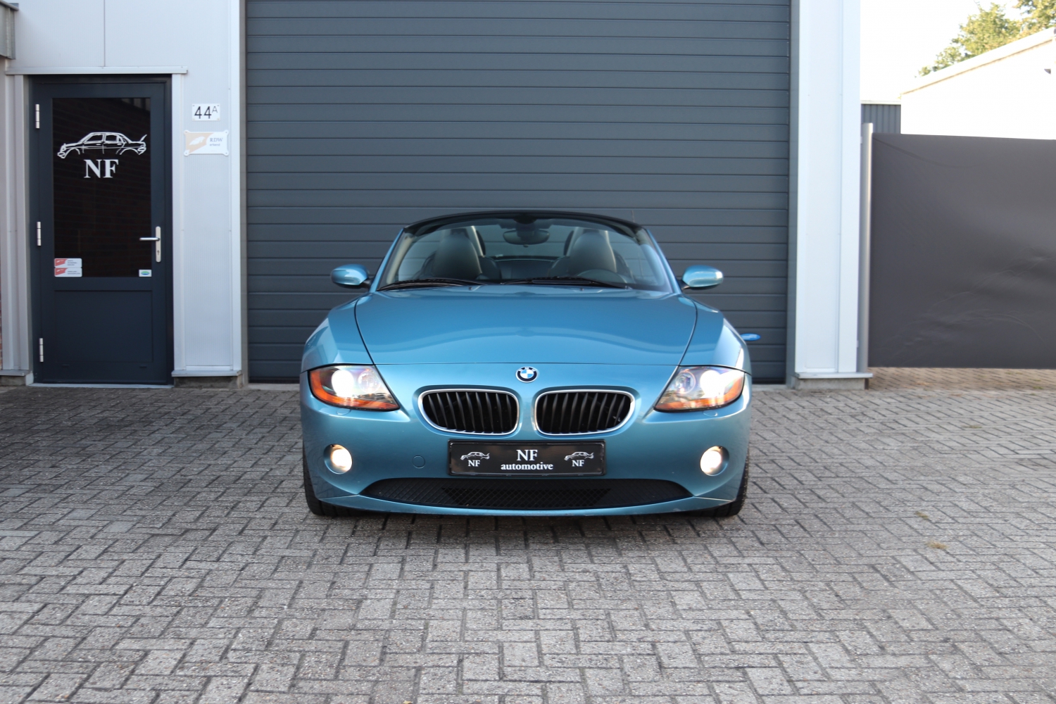 BMW-Z4-Roadster-E85-22i-2004-ZP191P-002.JPG