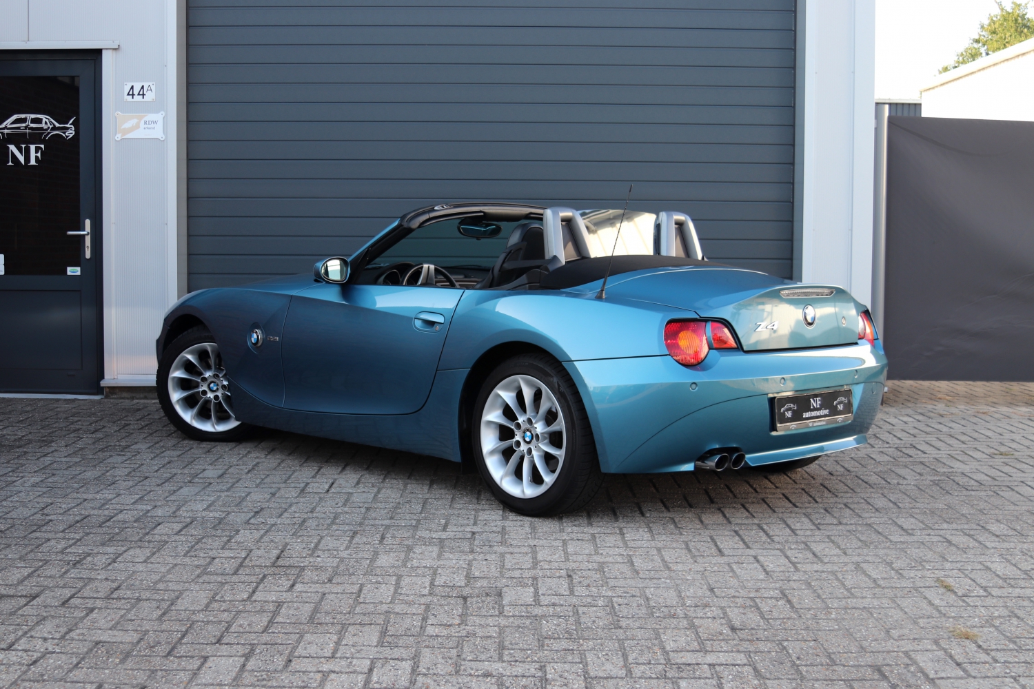 BMW-Z4-Roadster-E85-22i-2004-ZP191P-014.JPG