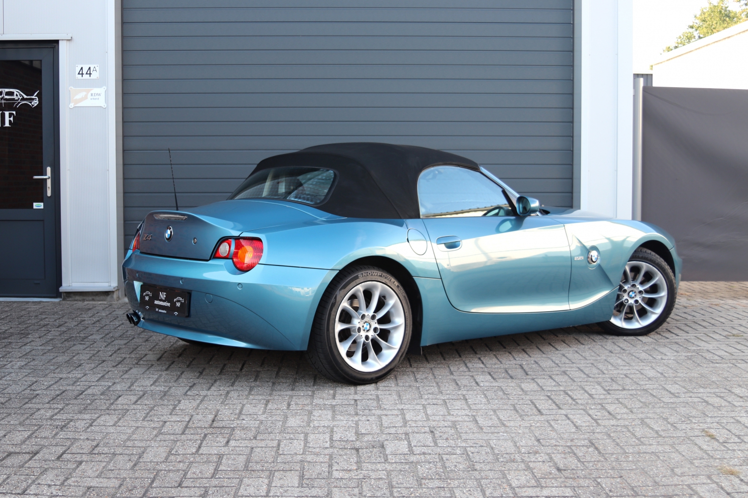 BMW-Z4-Roadster-E85-22i-2004-ZP191P-068.JPG