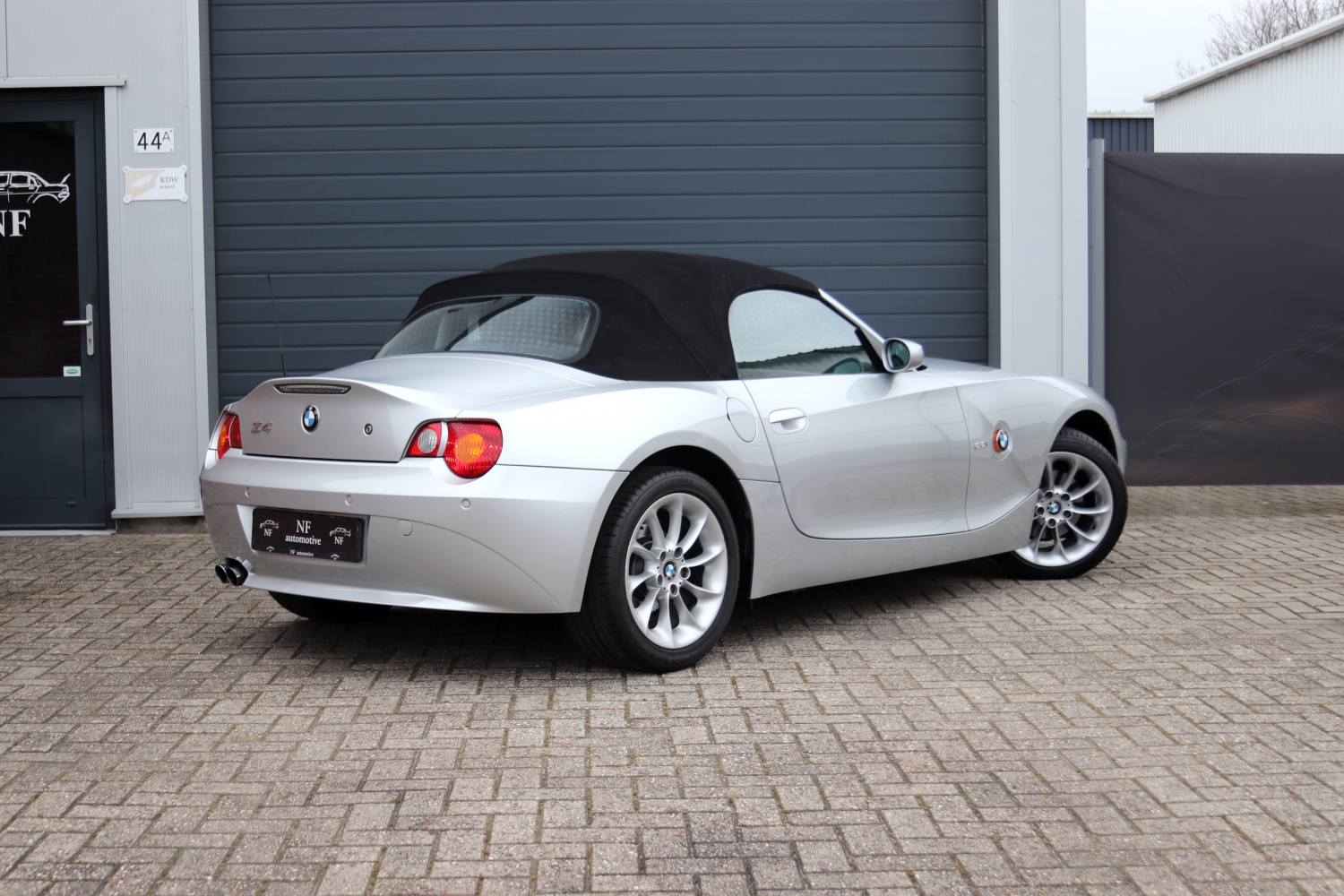 BMW-Z4-Roadster-E85-22i-2004-ZP191P-150.JPG